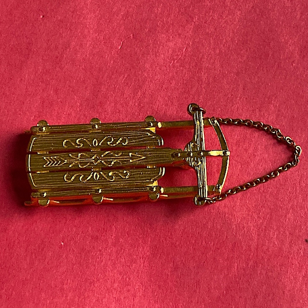 JJ Jonette downhill sled brooch and Vintage Christmas tree brooch . - Picture 3 of 8